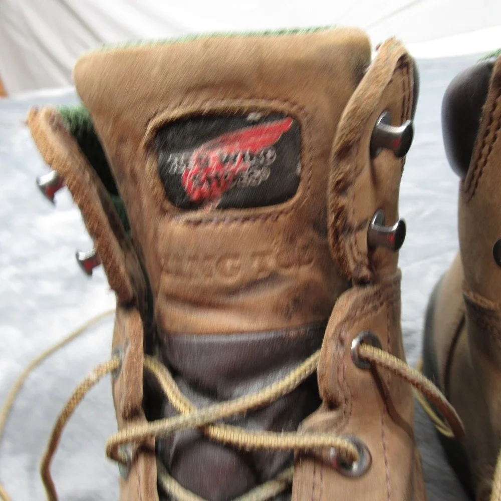 Red Wing Men 14D Boots Brown King Safety Toe Non Metallic Waterproof 2240 Rugged